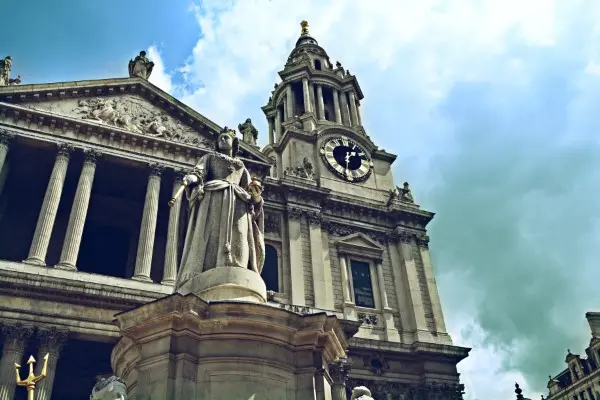 Exterior view of St. Pauls Cathedral